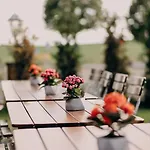Hotel & Restaurant Friedrichshoehe