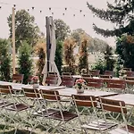 & Restaurant Friedrichshoehe בראונשווייג