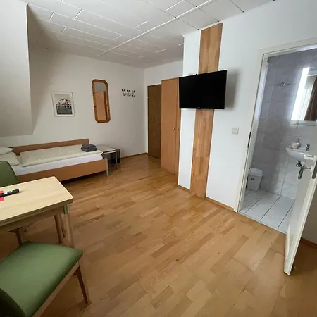 Hotel & Restaurant Friedrichshoehe *