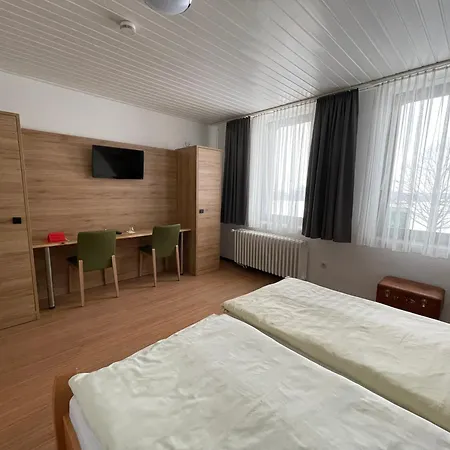 Hotel & Restaurant Friedrichshoehe *